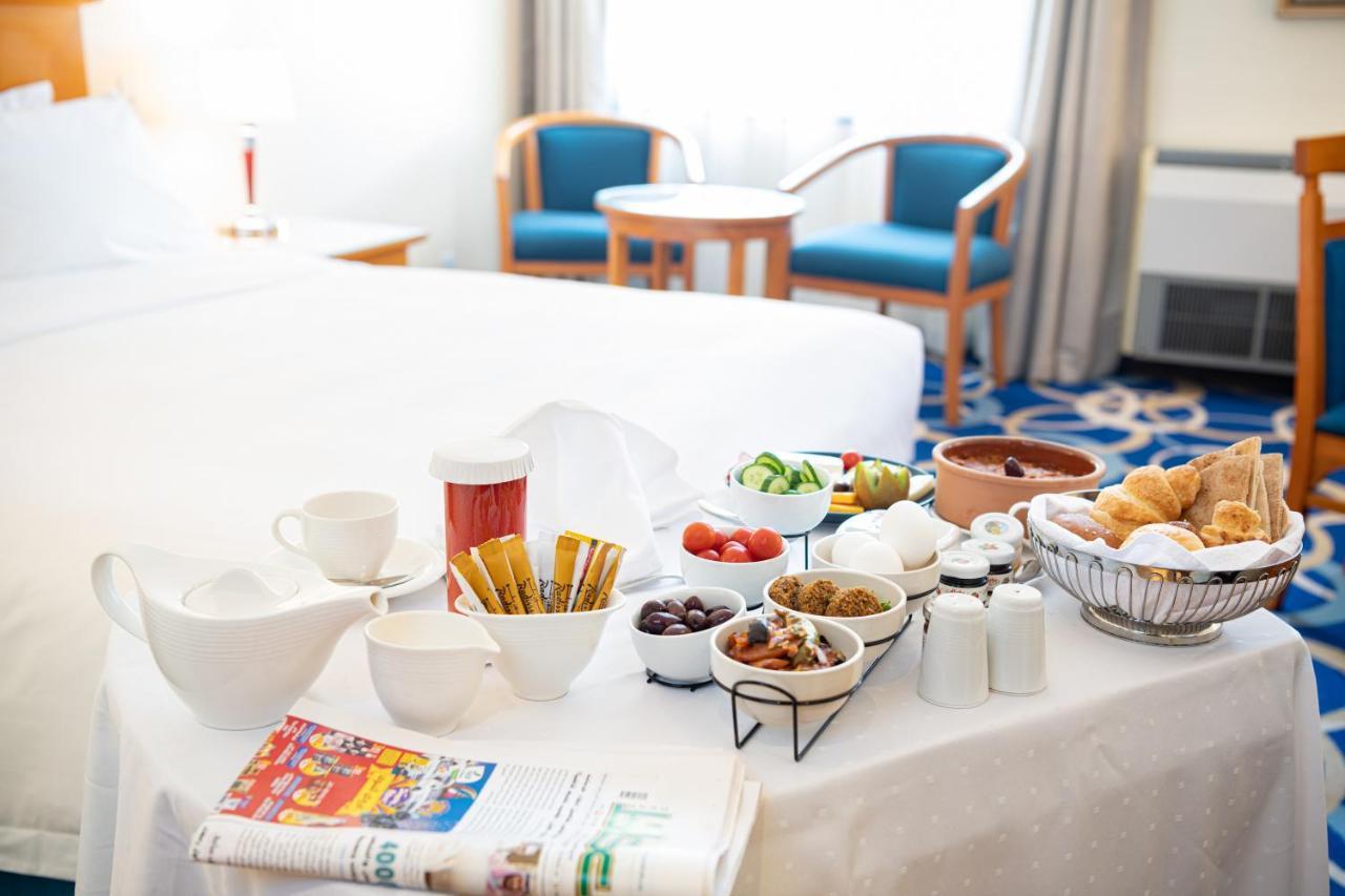 Radisson Blu Hotel, ยันบู ภายนอก รูปภาพ