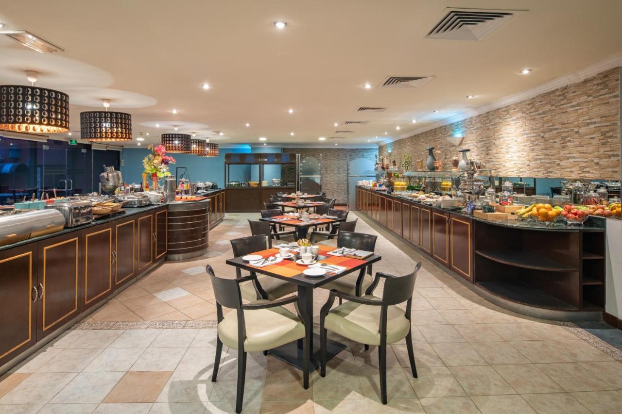 Radisson Blu Hotel, ยันบู ภายนอก รูปภาพ
