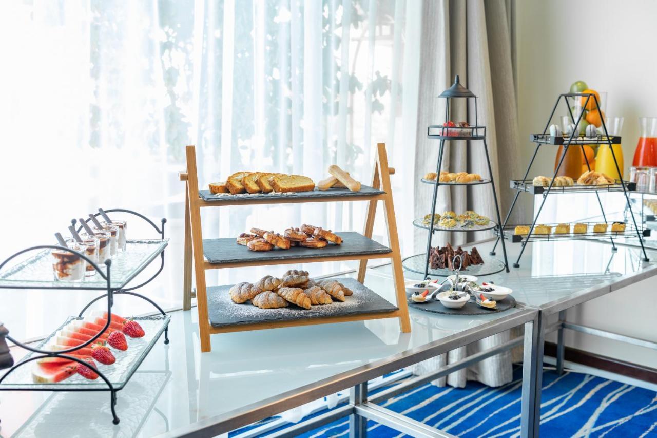 Radisson Blu Hotel, ยันบู ภายนอก รูปภาพ